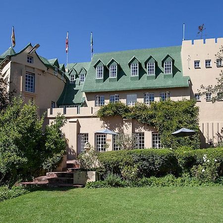 Chartwell Castle & Guest House Extérieur photo