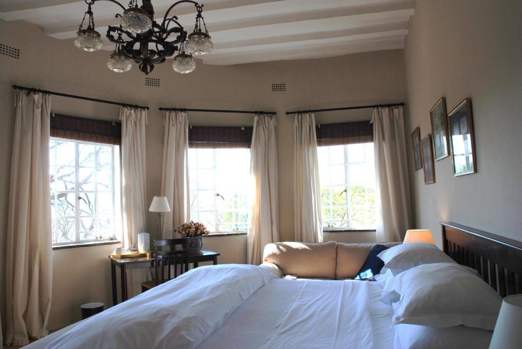 Chartwell Castle & Guest House Chambre photo